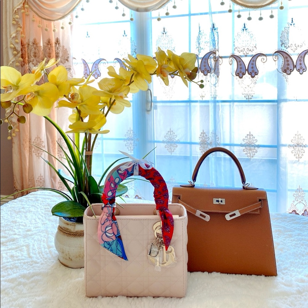 💗SOLD💗 Authentic Lady Dior ABC Powder Pink Small - Picture 4 of 6